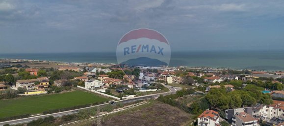 9-Zimmer Haus in Montemarciano, Italy, Nr. 7055 23