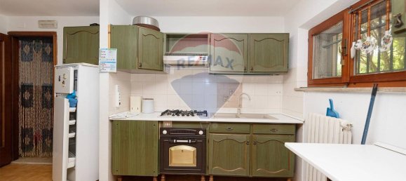 9-Zimmer Haus in Montemarciano, Italy, Nr. 7055 61