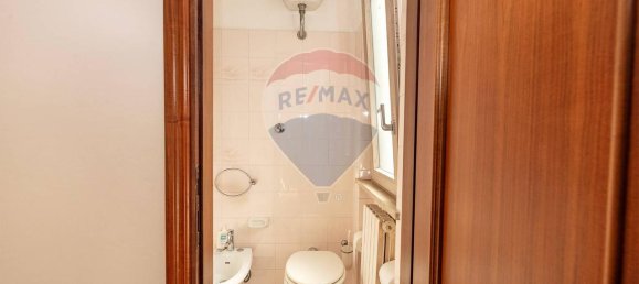 9-Zimmer Haus in Montemarciano, Italy, Nr. 7055 32