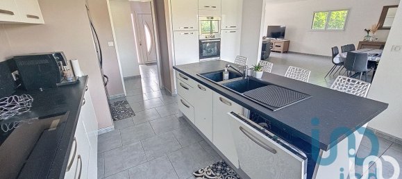 4 غرف نوم منزل في Mesgrigny, France رقم 258748 7