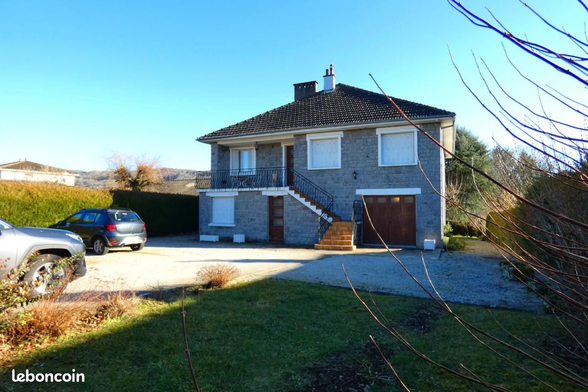 Casa T5 em Jussac, France N.º 59014