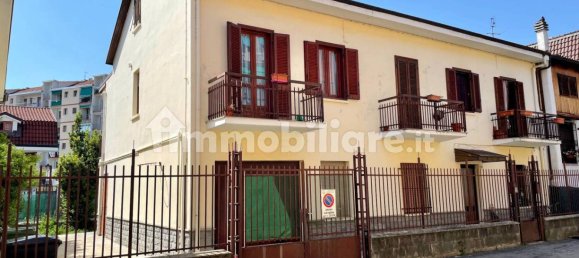 3 bedrooms Villa in Nichelino, Italy No. 222356 2