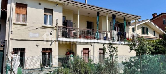3 bedrooms Villa in Nichelino, Italy No. 222356 3