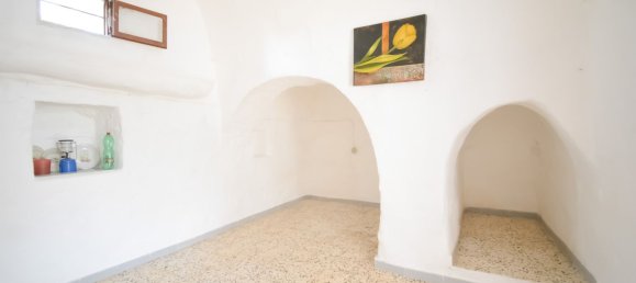 Дом с 3 комнатами в Сан Вито деи Норманни, Италия № 177968 8