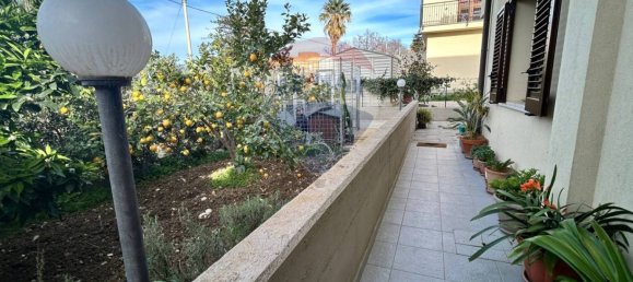 4 Schlafzimmer Villa in Valderice, Italy, Nr. 352077 17