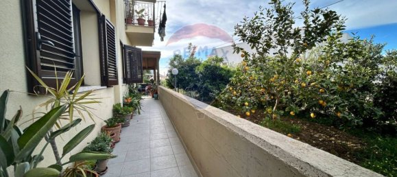 4 Schlafzimmer Villa in Valderice, Italy, Nr. 352077 18