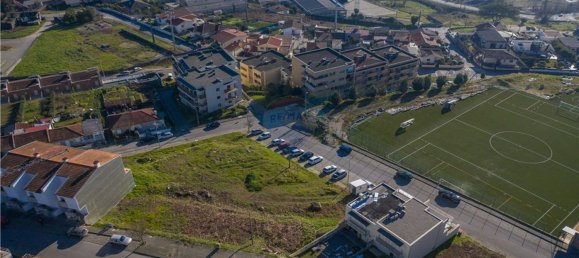 630m² Land in Guimaraes, Portugal No. 33836 3