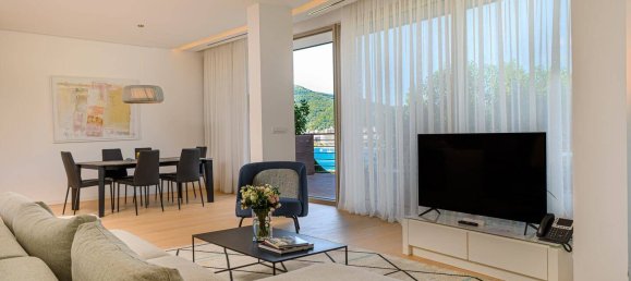 2 bedrooms Apartment in Budva, Montenegro No. 241 3