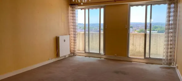 3 bedrooms Apartment in Montlucon, France No. 344885 3