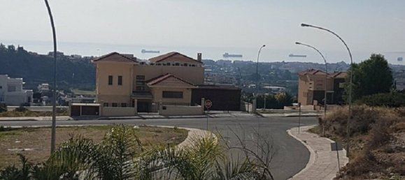 Studio in Limassol, Cyprus No. 2170 3