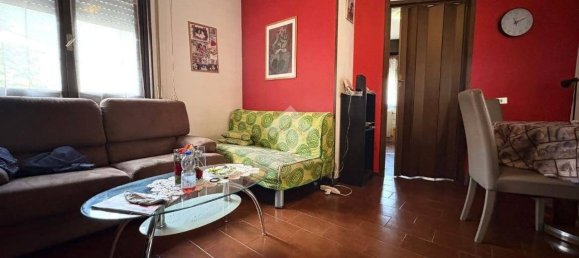 2 Schlafzimmer Wohnung in Sondrio, Italy, Nr. 295253 2