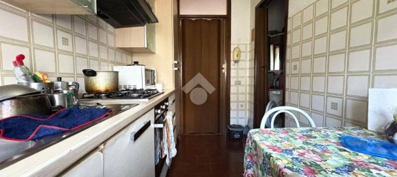 2 Schlafzimmer Wohnung in Sondrio, Italy, Nr. 295253 6
