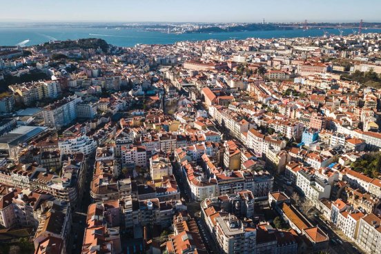 Crescimento do Mercado Imobiliário de Luxo em Lisboa: Previsões e tendências para 2025
