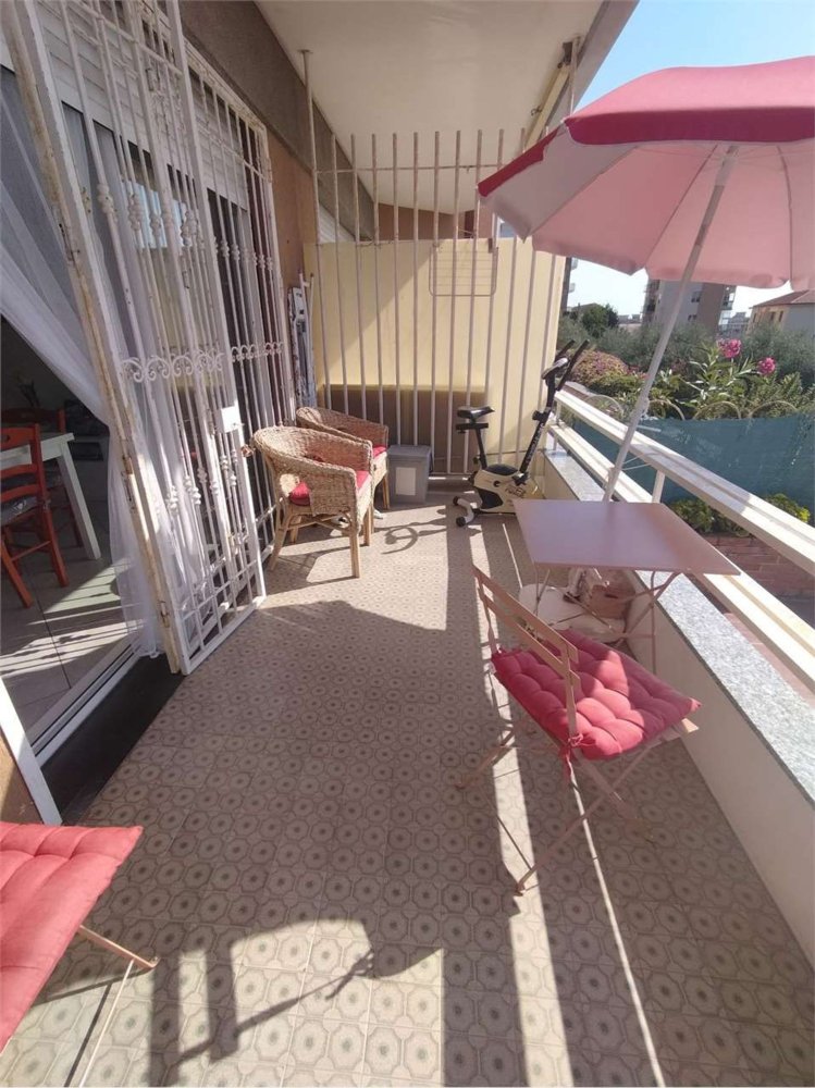 2غرفة شقة في Albenga, Italy رقم 308140