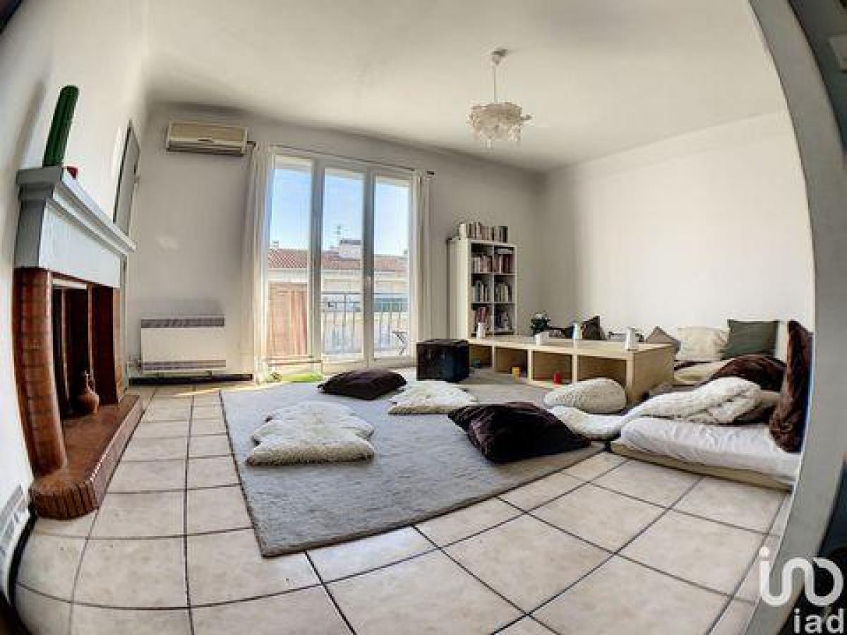 Кондоминиум  с 3 спальнями в Перпиньян, Франция № 30375