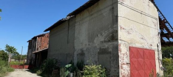 4 bedrooms House in Trecate, Italy No. 300951 15