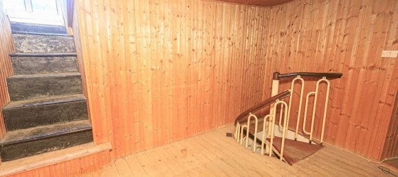 5 rooms Apartment in Deiva Marina, Italy No. 92728 5