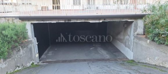 Garage à Catania, Italy 15m² No. 45135 2