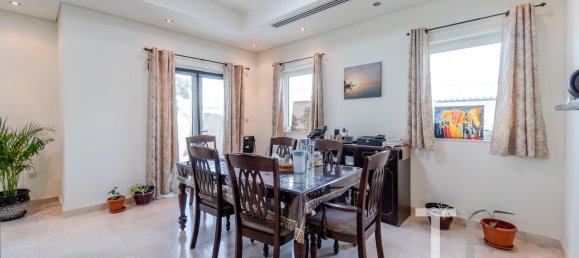 3 bedrooms Villa in Al Furjan, UAE No. 28563 2