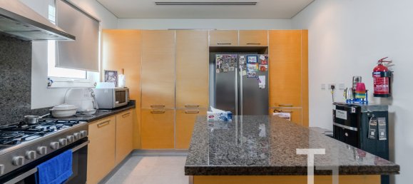 3 bedrooms Villa in Al Furjan, UAE No. 28563 4