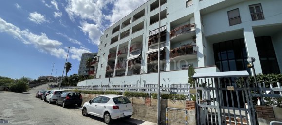 5-salle Appartement à Messina, Italy No. 349577 3