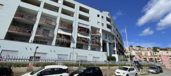 5-salle Appartement à Messina, Italy No. 349577 5