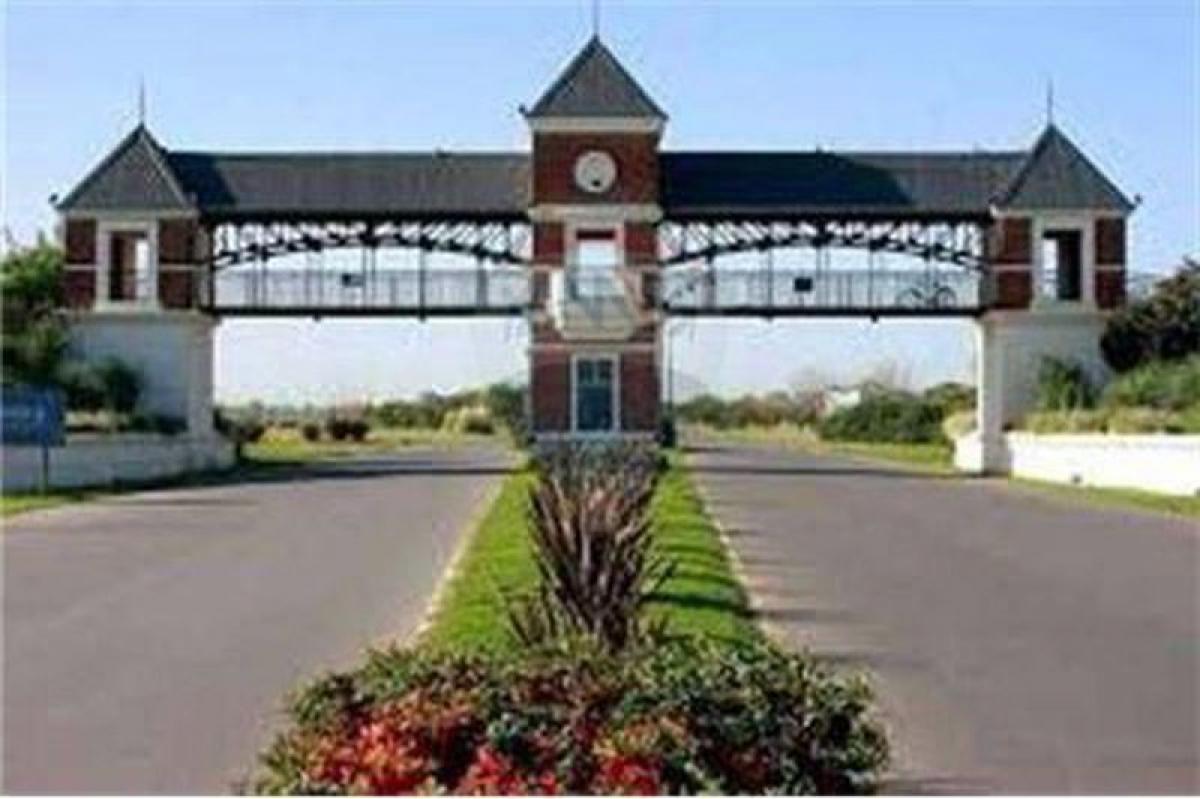 Terreno en Pilar, Argentina No. 49009