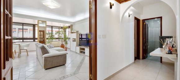 3 Schlafzimmer Wohnung in Barreiro, Portugal, Nr. 266105 2