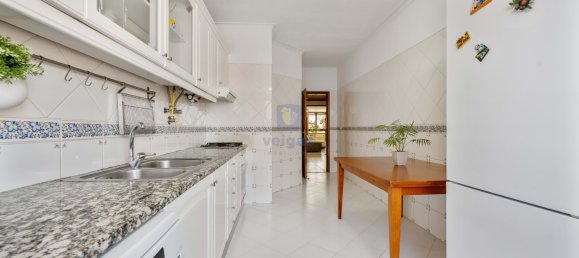 3 Schlafzimmer Wohnung in Barreiro, Portugal, Nr. 266105 9