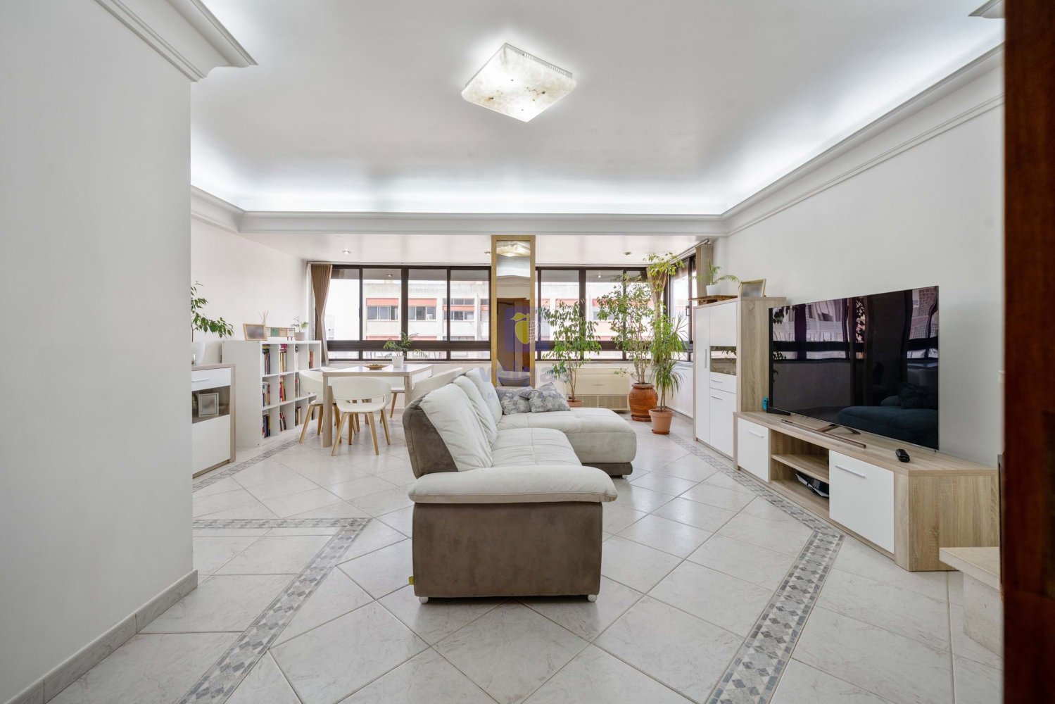 3 bedrooms Apartment in Barreiro, Portugal No. 266105