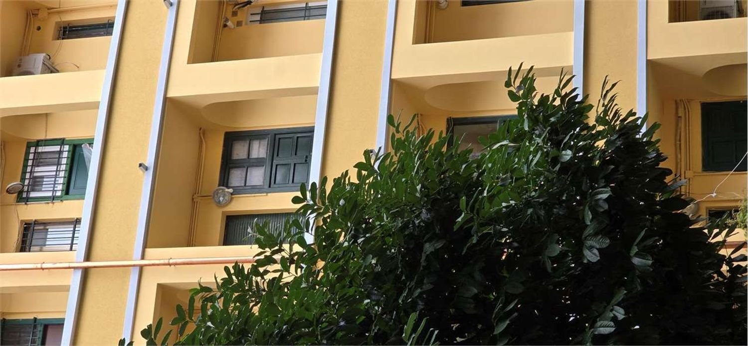 2 bedrooms Apartment in Milan, Italy No. 394220