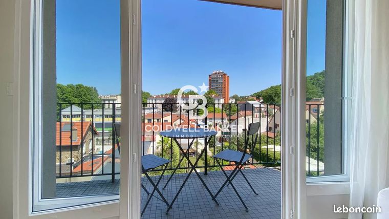 2 Schlafzimmer Wohnung in Pantin, France, Nr. 359349