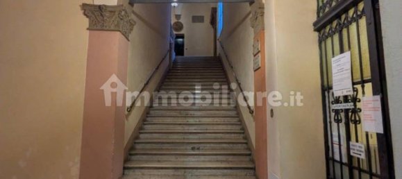 180m² Office in Bologna, Italy No. 11914 13