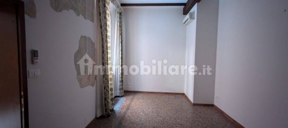 180m² Office in Bologna, Italy No. 11914 4