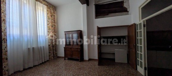 180m² Office in Bologna, Italy No. 11914 23