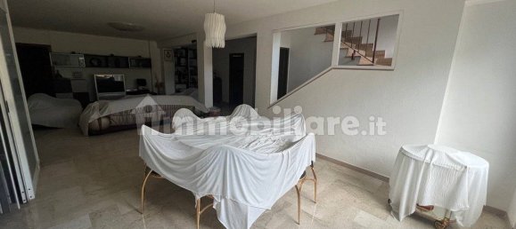 6 chambres Villa à Guidonia Montecelio, Italy No. 186634 6