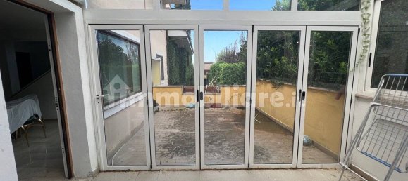 6 chambres Villa à Guidonia Montecelio, Italy No. 186634 20