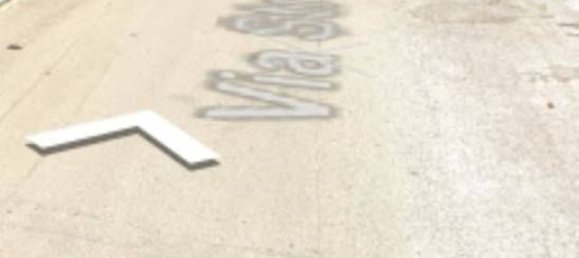 129m² Commercial property in Andria, Italy No. 379638 2