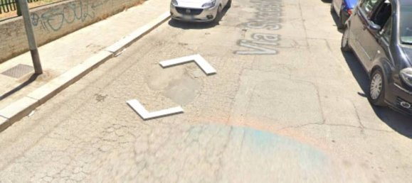 129m² Commercial property in Andria, Italy No. 379638 4