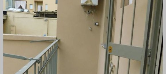 3 bedrooms Apartment in Turin, Italy No. 327691 22