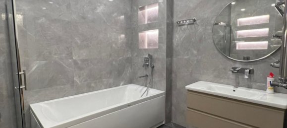 4 bedrooms Apartment in Khatay, Azerbaijan No. 1497 2