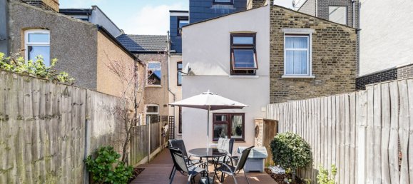 4 bedrooms House in London, United Kingdom No. 1894 15