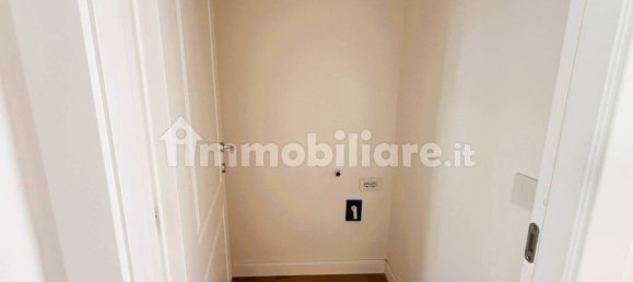 3 bedrooms Apartment in Florence, Italy No. 283170 14