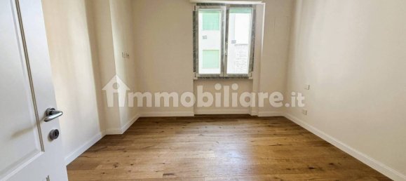 3 bedrooms Apartment in Florence, Italy No. 283170 12