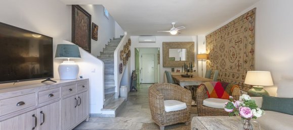 2 bedrooms Townhouse in Marbella, Spain No. 179046 5