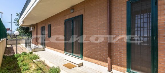 Квартира с 3 комнатами в Рим, Италия № 12282 12