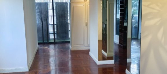 3 bedrooms Condo in Bangkok, Thailand No. 11742 6