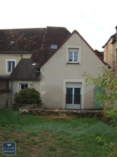 Edificio de 3 habitaciónes en Le Blanc, France No. 87339