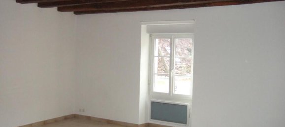 Edificio de 3 habitaciónes en Le Blanc, France No. 87339 4