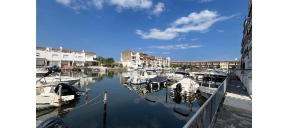 2 bedrooms Apartment in Empuriabrava, Spain No. 181030 2